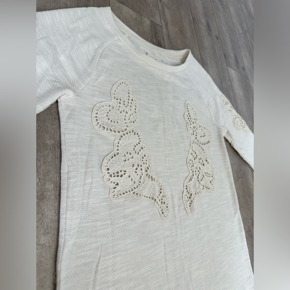 Loft Lou & Grey Crochet Lace Appliqué Cream Sweater sz XS excellent condition - Picture 10 of 13